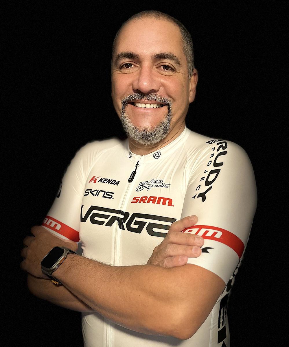 Headshot of Carlos Marrero